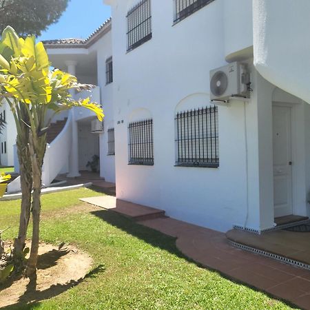 Apartamento Pinar Del Atlantico La Barrosa Chiclana de la Frontera Eksteriør billede